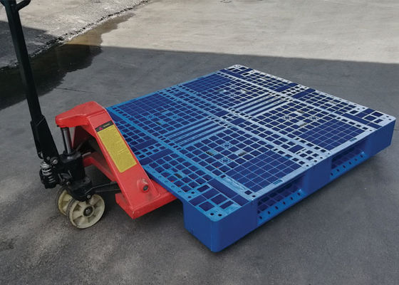 2000kg βαρέων καθηκόντων πλαστικός χάλυβας παλετών 8pcs που ενισχύει μέσα